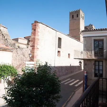 Puerta Medina 2*