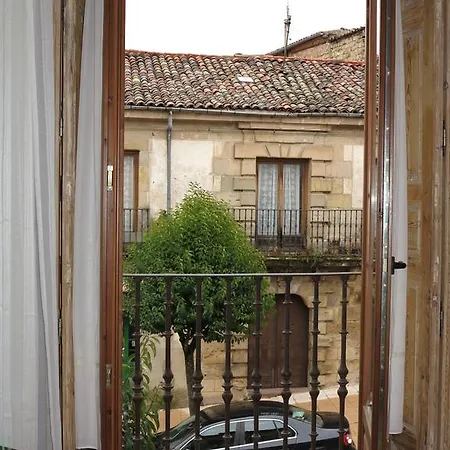 Puerta Medina